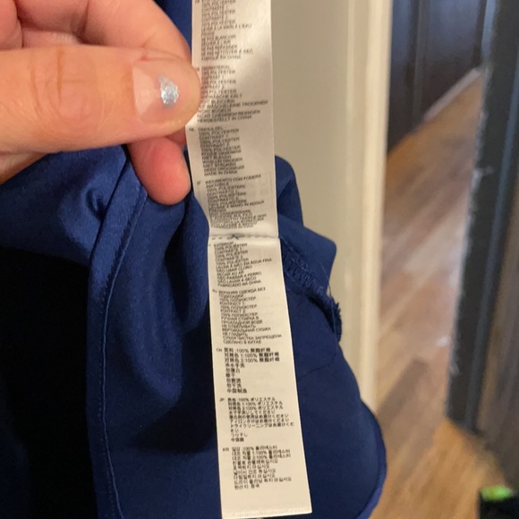 F21 silky wide strap camisole top NWT - Picture 5 of 11